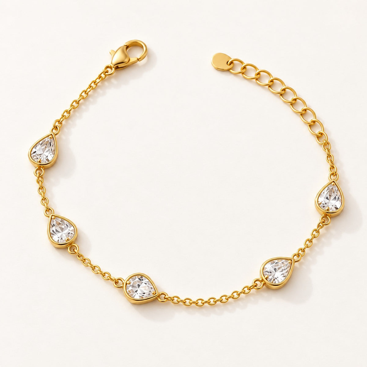 Crystal Heart Station Bracelet – product photo