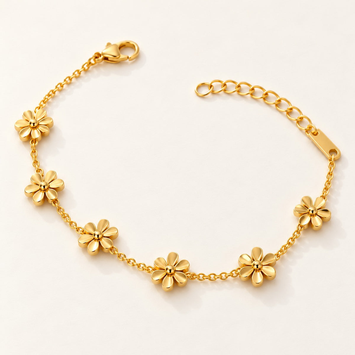 Daisy Chain Bracelet – product photo