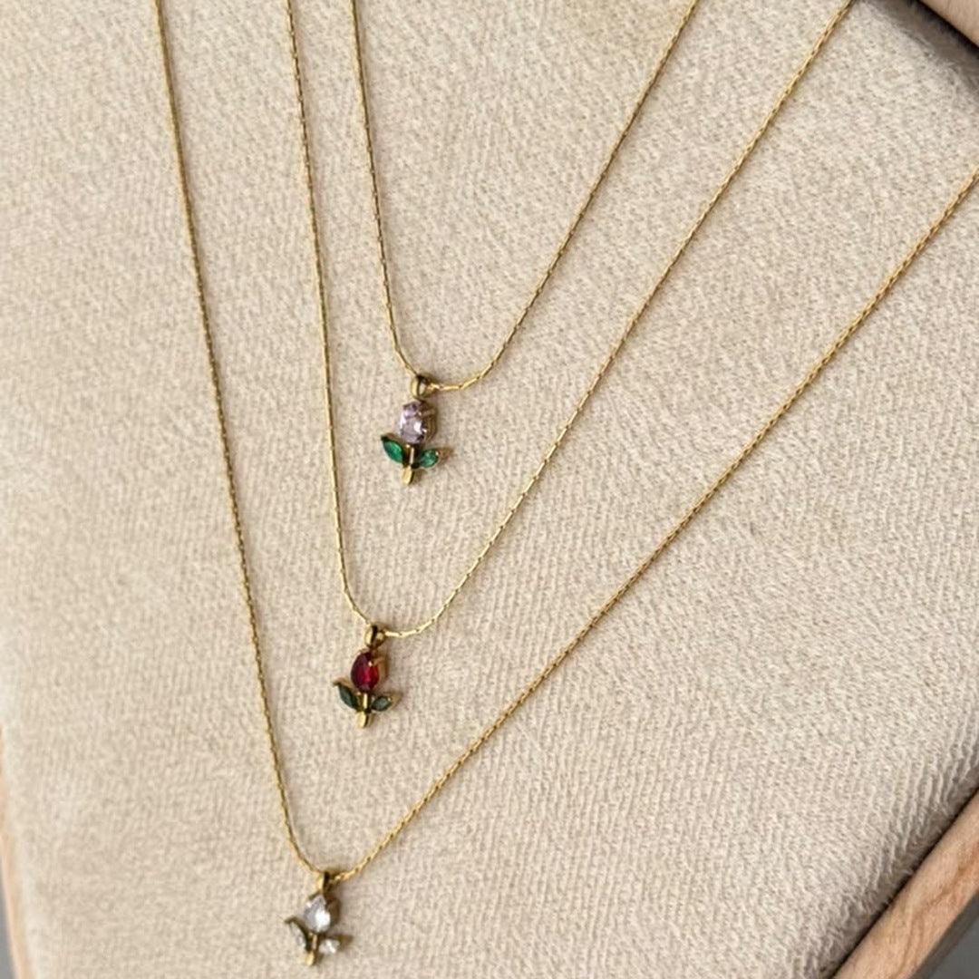 Tulip Mini Necklace in pink, red and clear