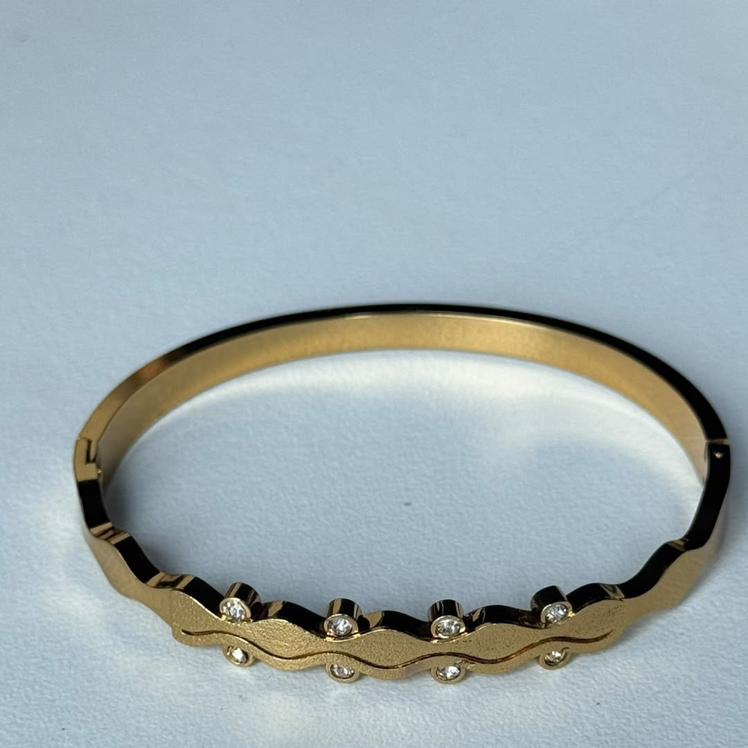 Crystal Wave Bangle, real photo