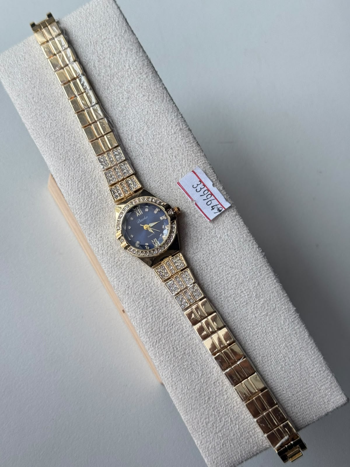 Faceted Stone Bezel Watch, real photo 2