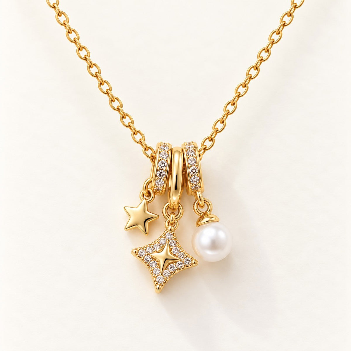Star Pearl Charm Necklace – product photo